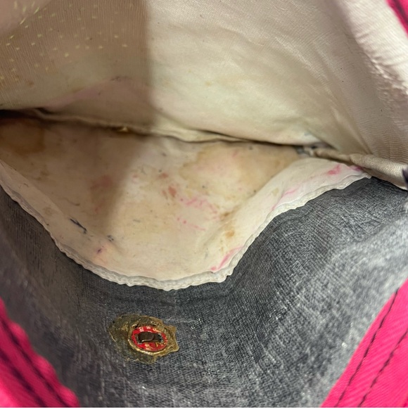 Laura Burch Crossbody Studio Dog Purse - Picture 12 of 14